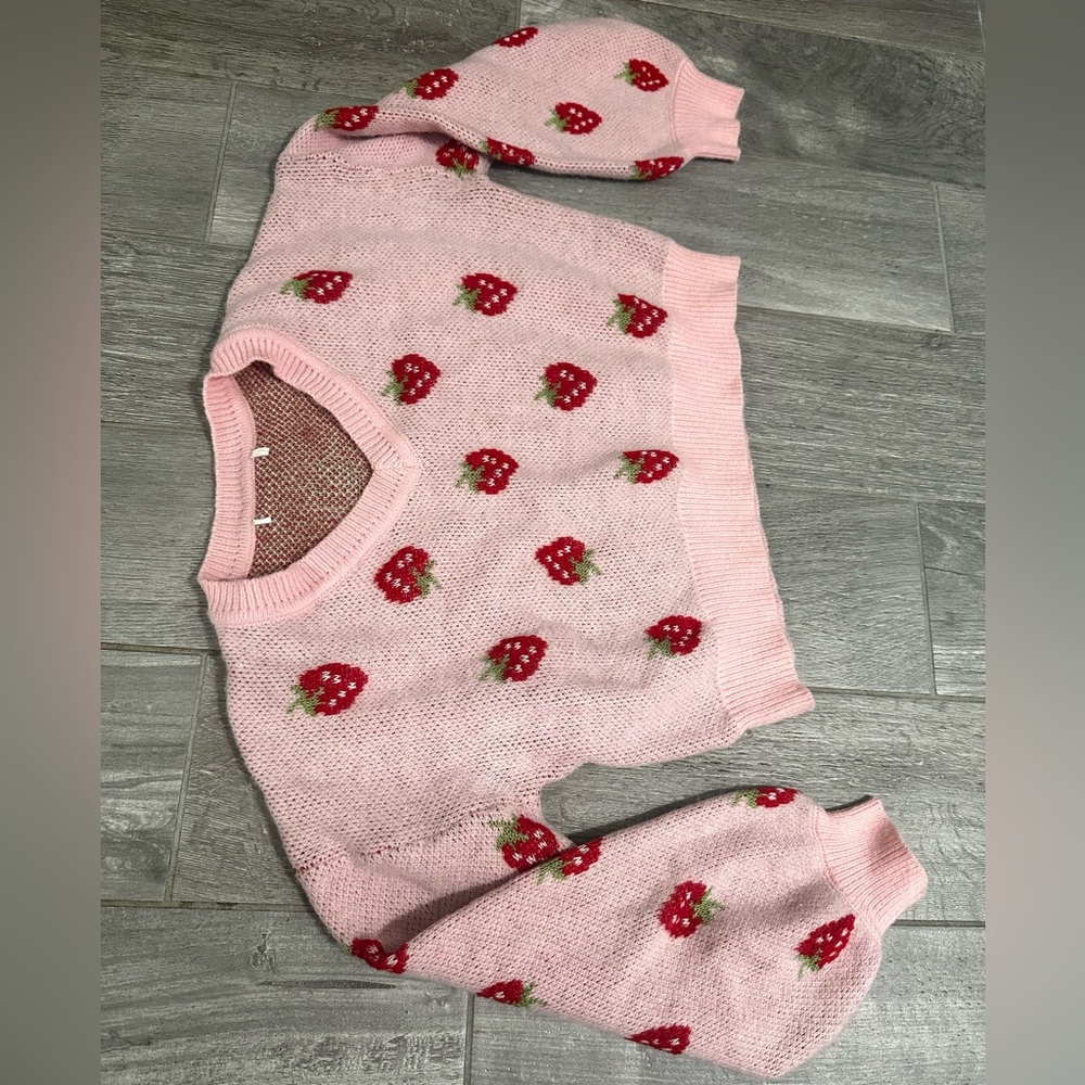 Pink 🍓 Cropped Knit Sweater